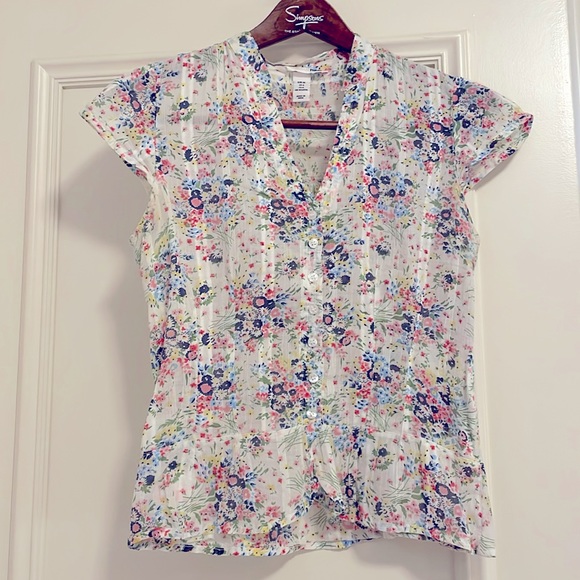Adorable cotton H&M blouse with ditsy floral print - Picture 1 of 4